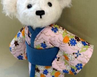 OOAK Artist mohair bear/ Ours d'artiste en mohair