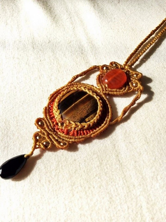 macrame gemstone necklace