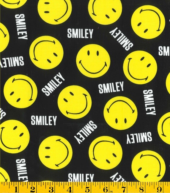 NEW Smiley Happy Face Medical Nursing Relaxed Fit Scrubs