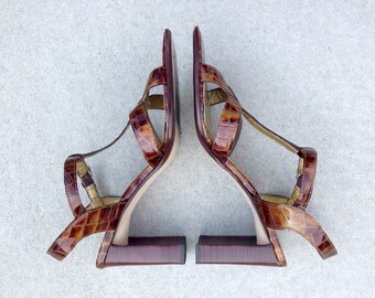 Square Toe 90s Sandal // Snakeskin T Strap Shoe // 8AA Strappy Sandal