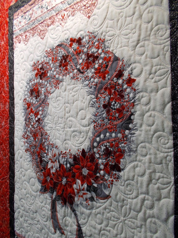 Christmas Wreath Quilt wall hanging