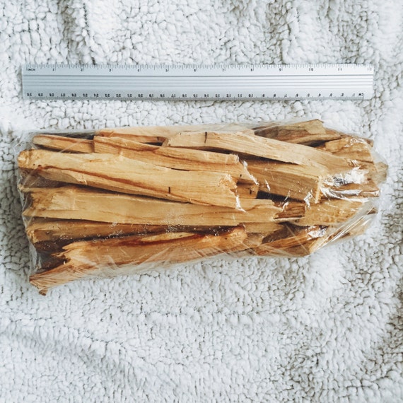 Palo Santo Wood Incense Sticks from Manabí Ecuador by DaniMandala