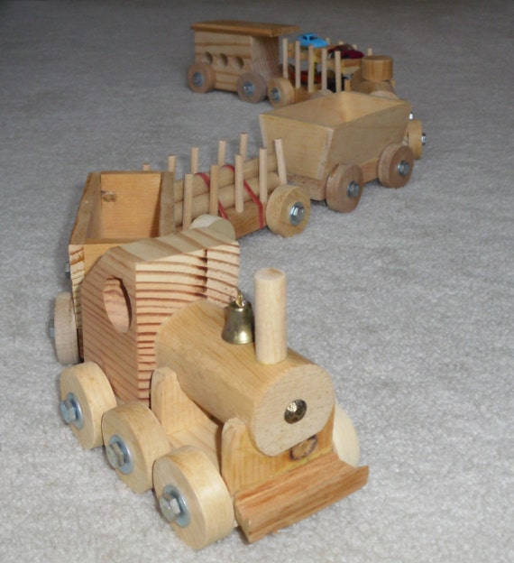 Wooden Toy Train Set Vintage 7 Cars Natural Wood