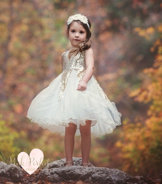 20 Adorable Flower Girl Dresses  That Don t  Cost  a Fortune 