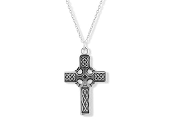 Sterling silver Celtic cross. Big cross pendant. Second hand.