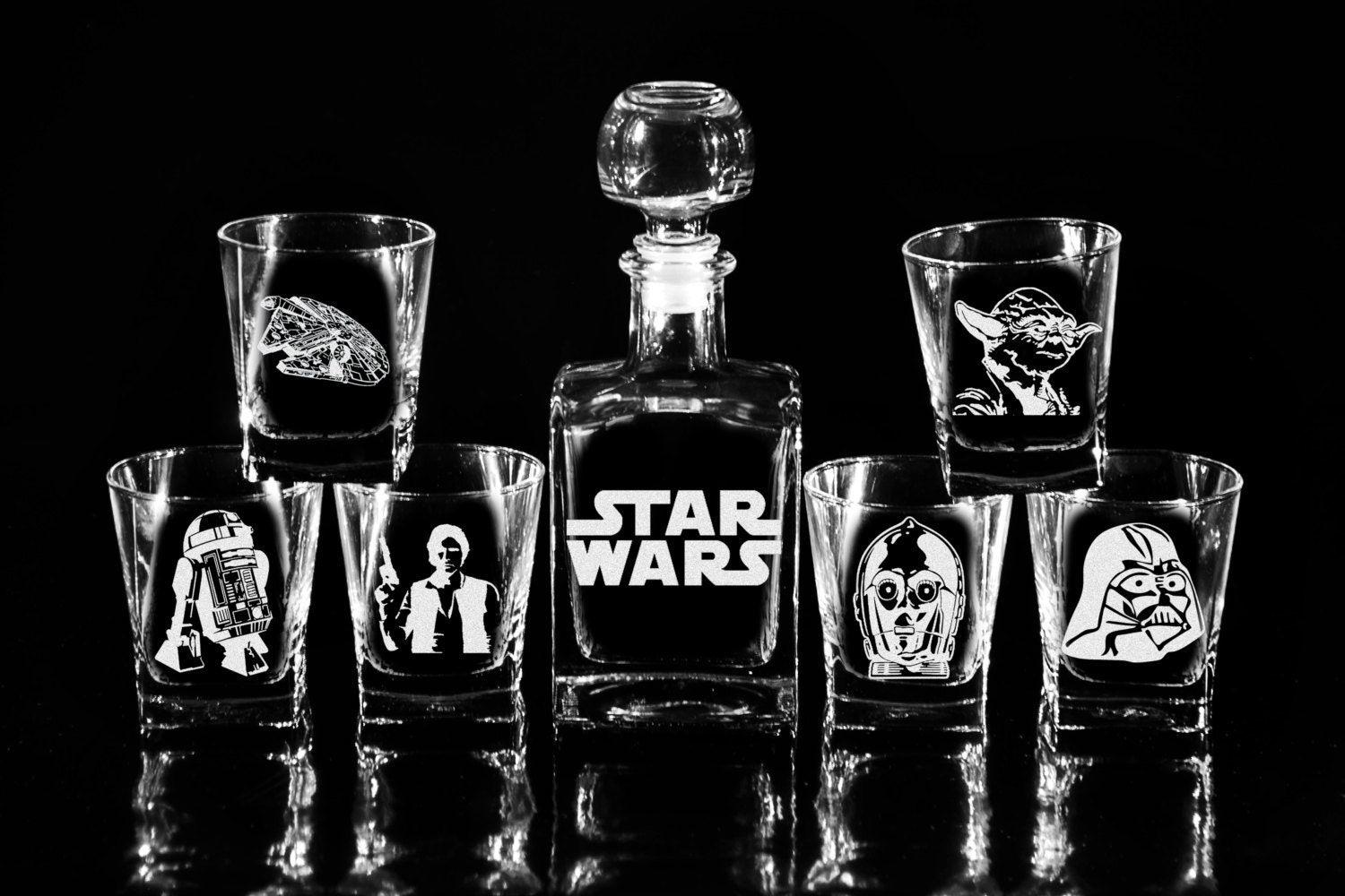 Star Wars Glass Whiskey Decanter Set 17 Oz And Glasses