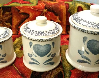 Country Blue Sponge Heart Canister Set