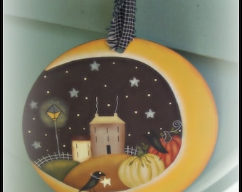 Fall-Autumn-Moon-Saltbox-Large Wood Circle Ornament
