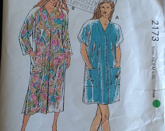 Kwik Sew Misses Robe Pattern 2173