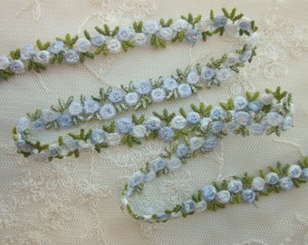 BLUE WHITE Embroidered Rose Bud Flower Ribbon Trim Scrapbook Baby Reborn Doll Clothing Quilt Sewing Couture