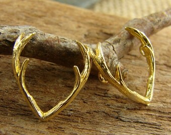 Tiny 24K Gold Vermeil Antlers - Charm or Petite Pendant - Two Pieces - Artisan Vermeil Charms - Artisan 24K Gold Vermeil - cpptav