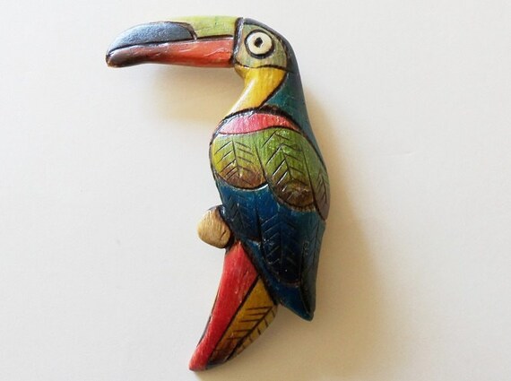 Toucan Brooch Pin Hand Carved & Painted Balsa Wood Ecuador