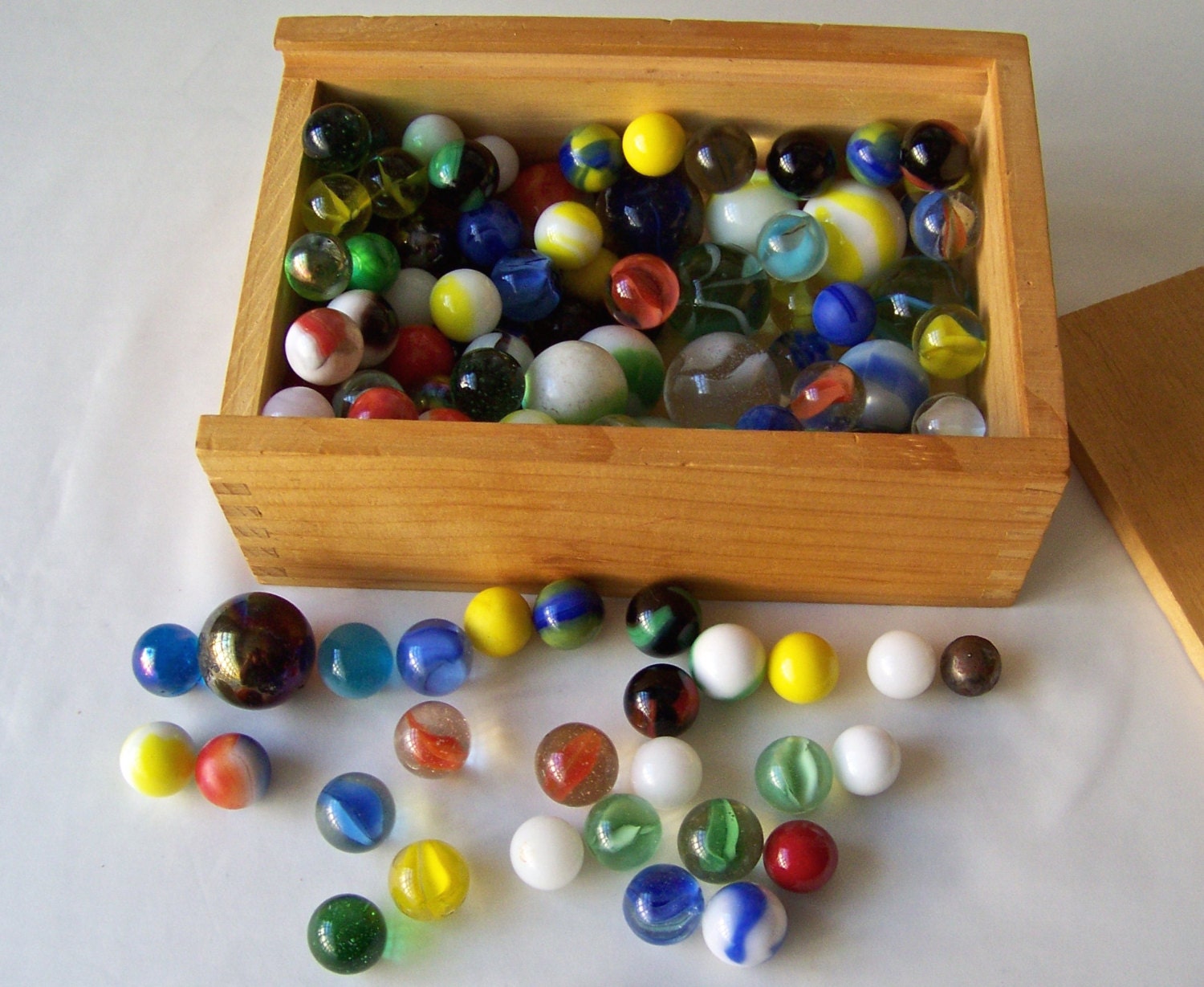 Vintage Box Of Marbles Eddie Bauer Marble Collection Box