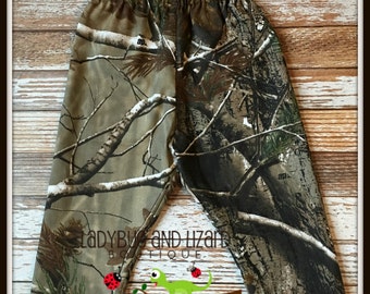 Infant Boy's Realtree AP Fabric Camo Pants Size NB-18M