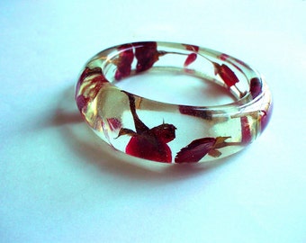Hand Made Red Rose Resin Bangle,Real flowers and leaf,Gift idea