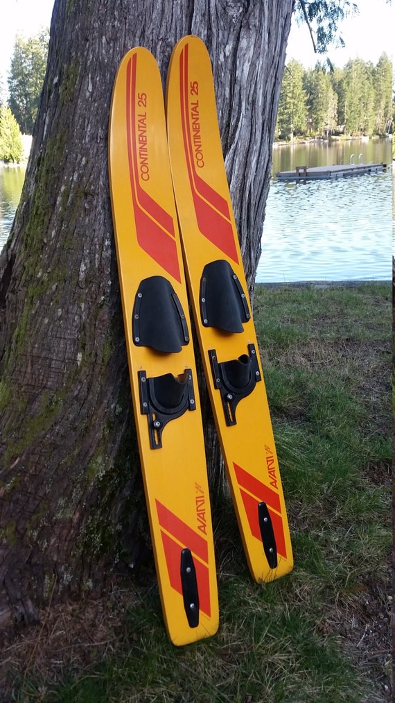 Vintage Water Ski Continental Avanti 25 Vintage Water by MaxShack
