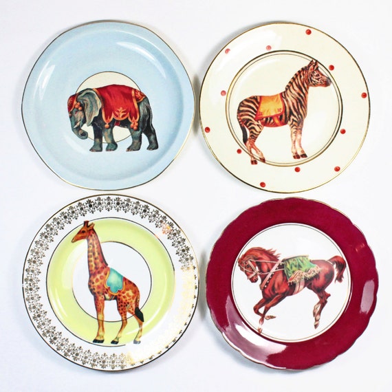 Vintage Circus plate set by yvonneellen on Etsy