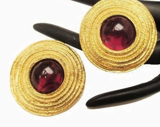 Les Bernard Earrings Bold gold with Purple Glass Cabochon