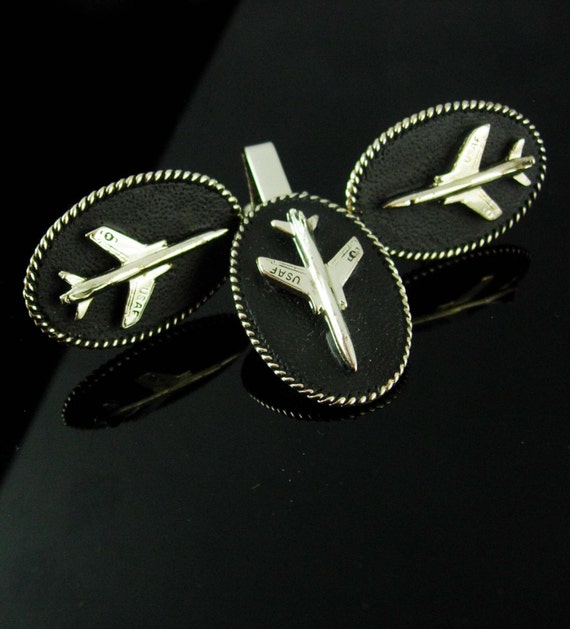Cuff-Daddy Silvertone USAF Air Force Cufflinks With Eagle - Gift Box Presentation