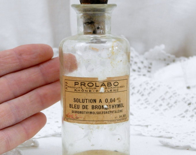 Small Antique French Glass "Bleu de Bromothymol " Bottle with a Cork Stopper, French Country Decor, Bromothymol Blue, Apothecary, Chemist Small Antique French Glass "Bleu de Bromothymol " Bottle with a Cork Stopper, French Country Decor, Bromothymol Blue, Apothecary, Chemist