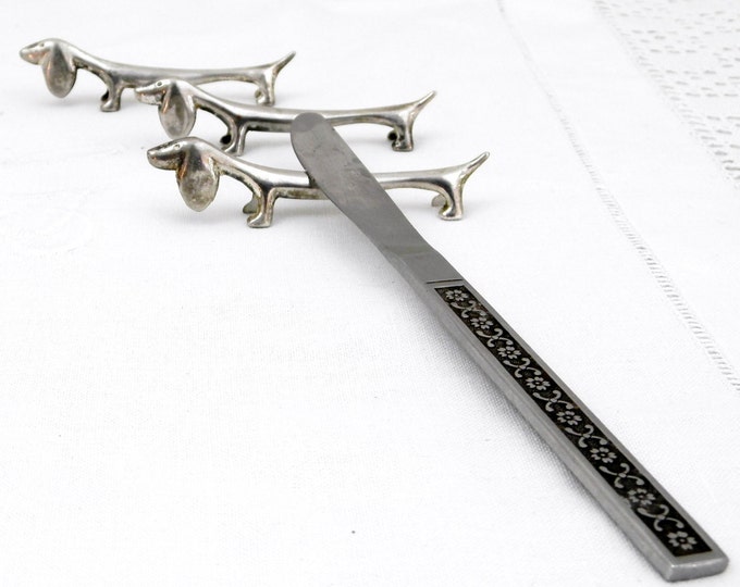 Vintage Set of 6 French Metal Dog Dachshund Shaped Silver Plated Knife Rests, Dinnerware, Retro Home Interior, Shabby, Cutlery, Sausage Vintage Set of 6 French Metal Dog Dachshund Shaped Silver Plated Knife Rests, Dinnerware, Retro Home Interior, Shabby, Cutlery, Sausage