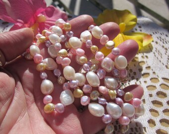 Gift for Her! Extra long (53") multicolor pastel cultured FRESHWATER & baroque PEARL necklace.