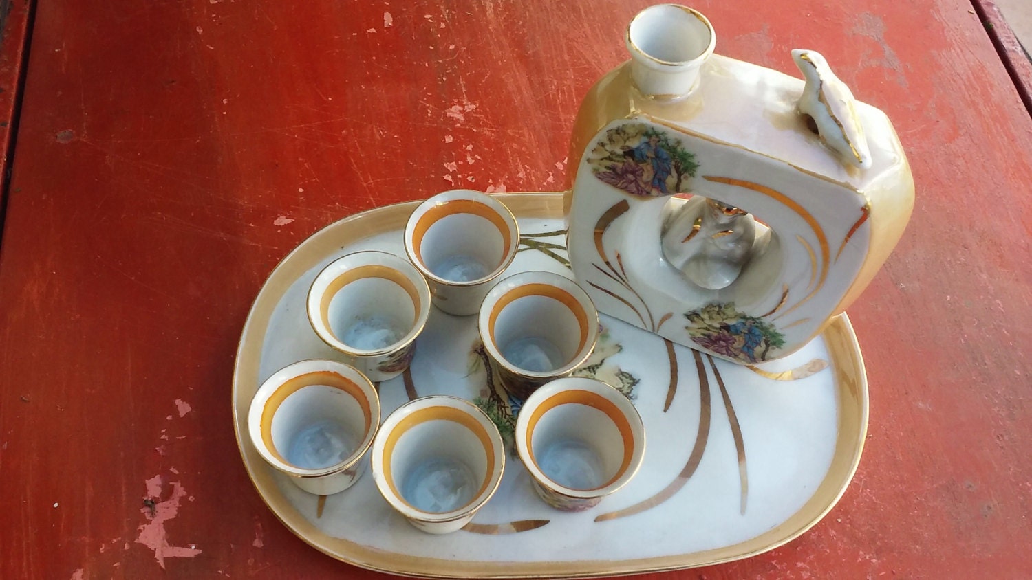 UNIQUE & RARE Vintage Japanese sake set singing sake