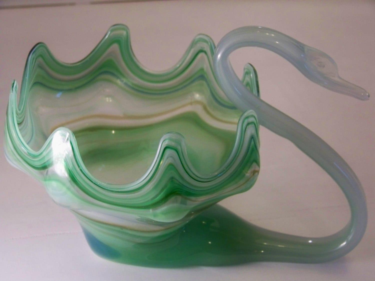 Vintage Blown Glass Swan HAND BLOWN Swirl Art Glassware