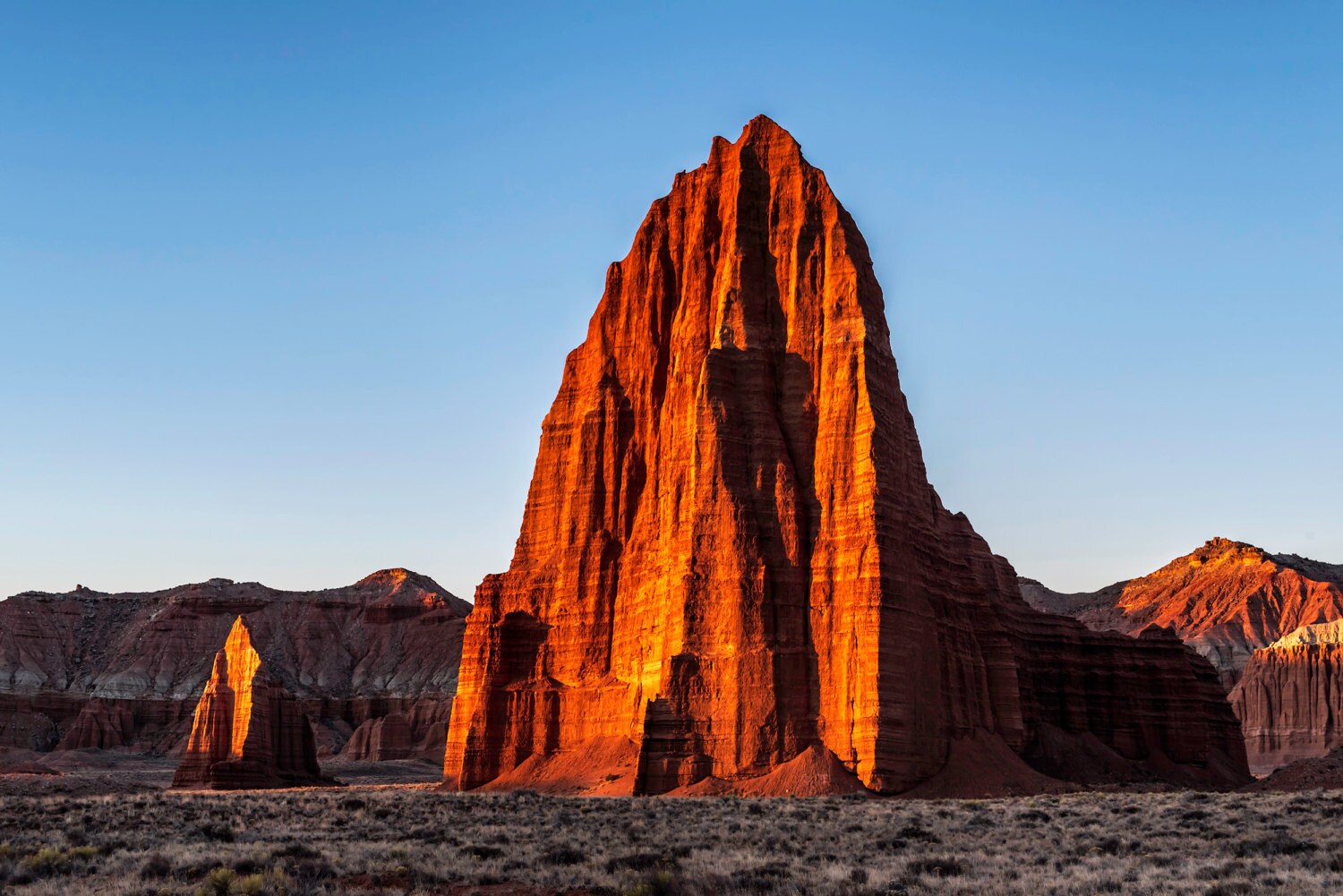 Temple of the Sun and Moon Utah Landscape Photography Capitol