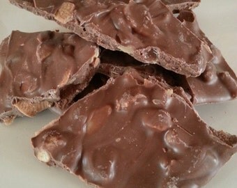 Sugar Free/No Sugar Added Coconut Macadamia Bark