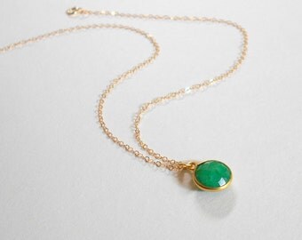 Raw Emerald Necklace, Raw Emerald Pendant, Natural Emerald, Healing Crystal Stone, Birthstone, Gold Filled, Gift for Her, Bridesmaid gift