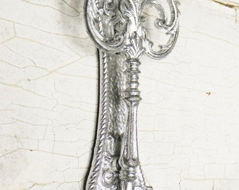 Door Knocker,Key Door Knocker,Skeleton Key Door Knocker,Victorian Door Knocker,Unique Door Knocker,Vintage Inspired Door Knocker,Cast Iron