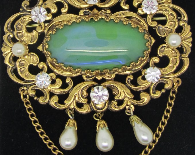 Art Deco Vintage Pin Georgian Era Revival Gold Tone Cabochon Crystals Faux Pearls Large