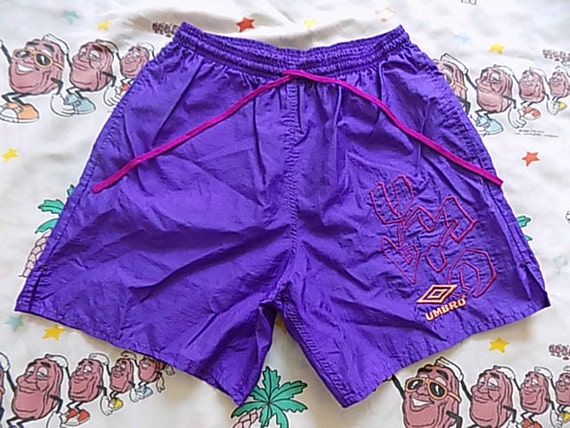 Vintage 80's/90's Umbro Soccer Shorts size Small