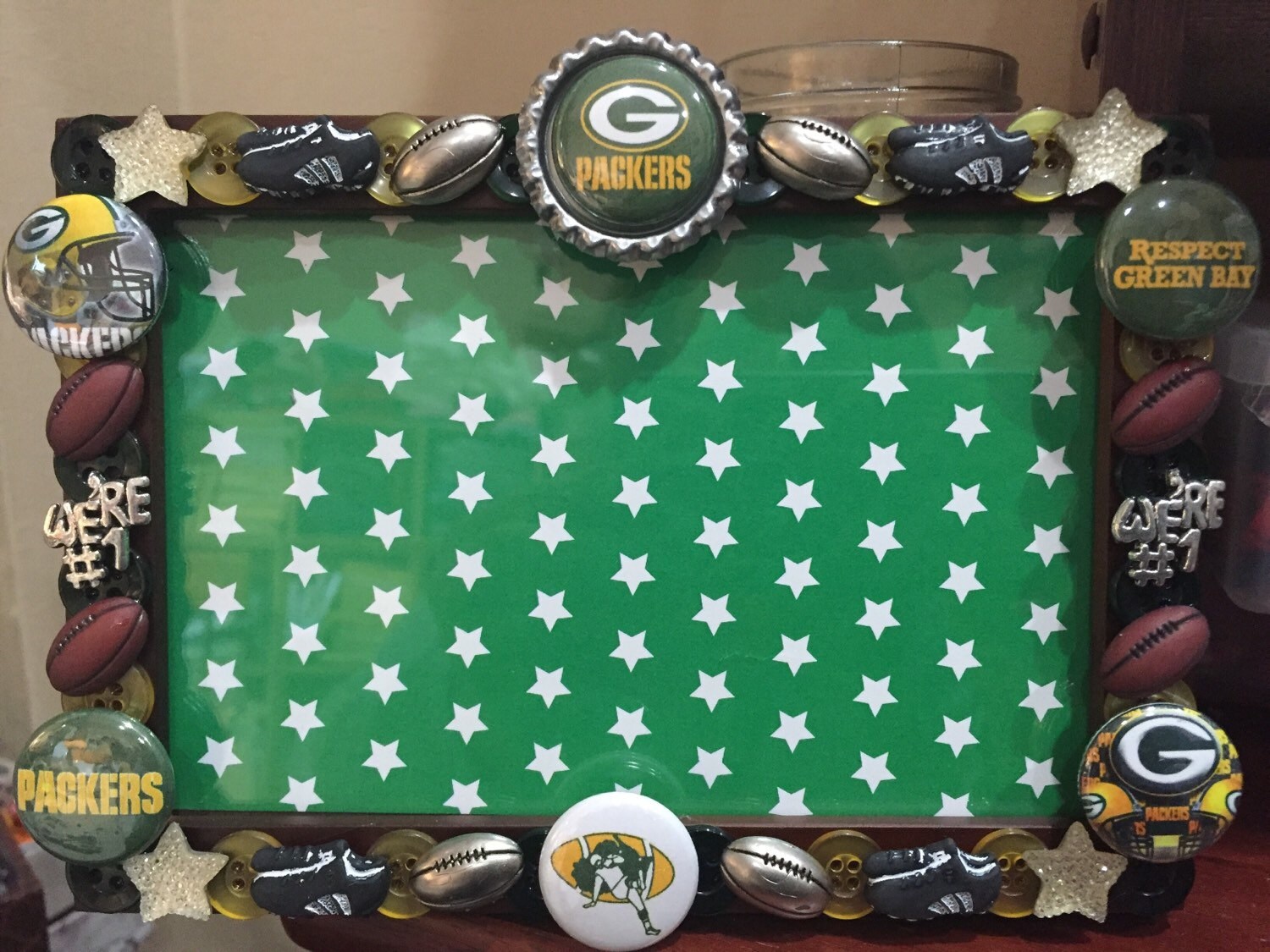Green Bay Packers Button Picture Frame