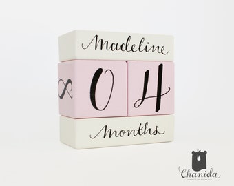 Baby Age Block wooden block photo prop Personalized baby shower gift for new born chirldren boys girls