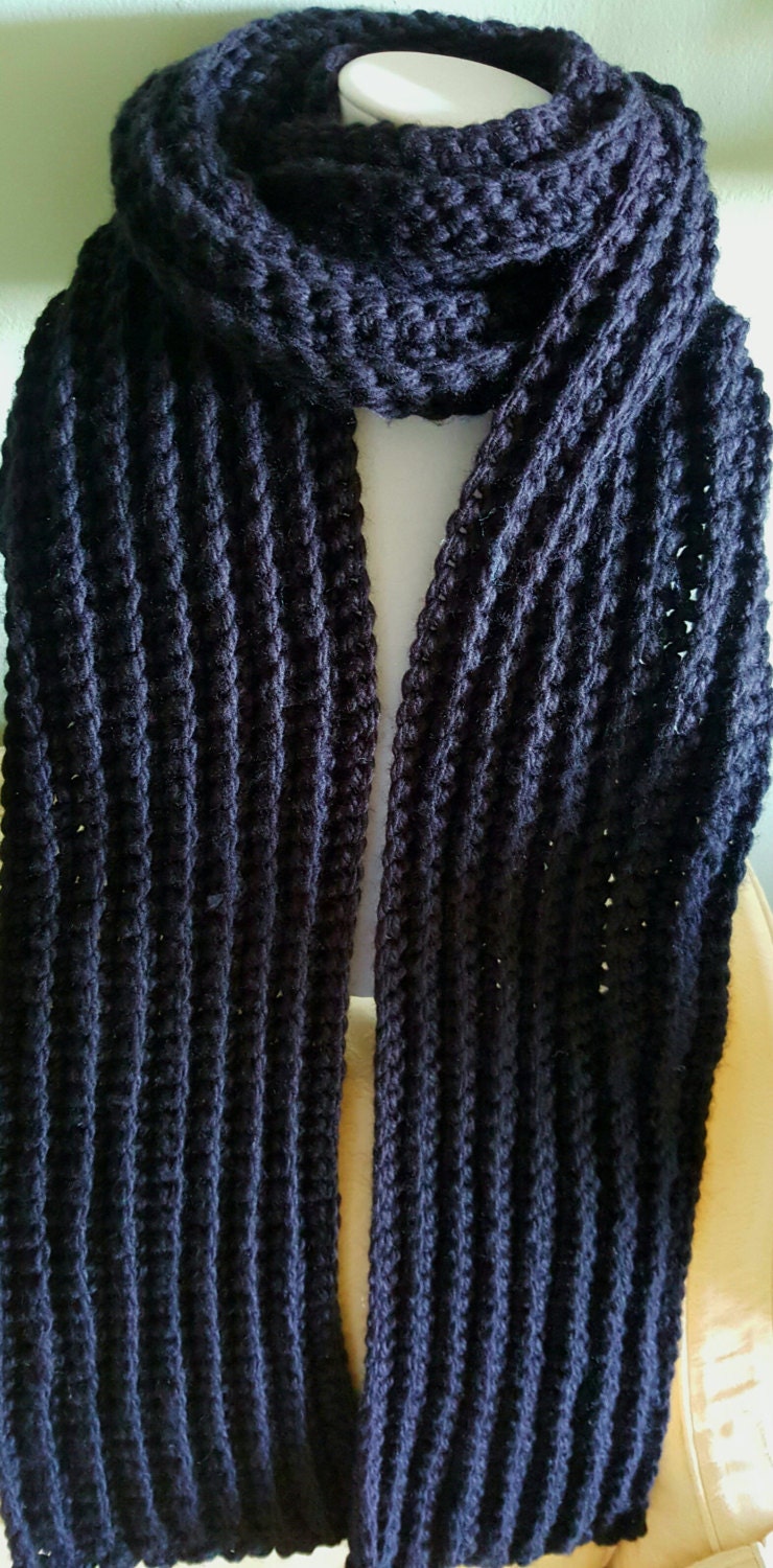 Men's XL black hat and scarf setcrochet by valscrochetcreations