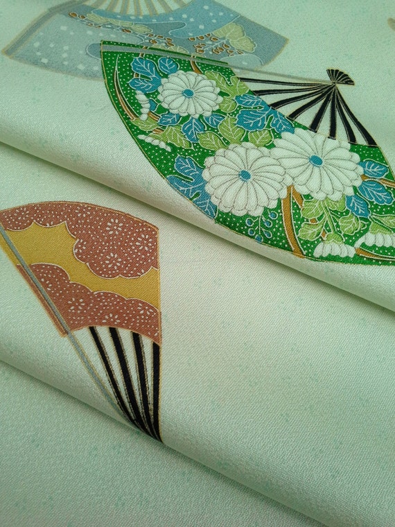 Creme colored Silk Kimono Fabric with folding fans by the