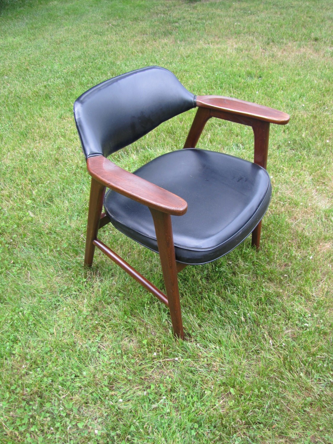 Vintage Paoli Chair Company Lounge Chair 1966 Lounge Chair