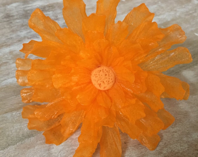 Edible Dahlia, Wafer Paper Flower for Cakes