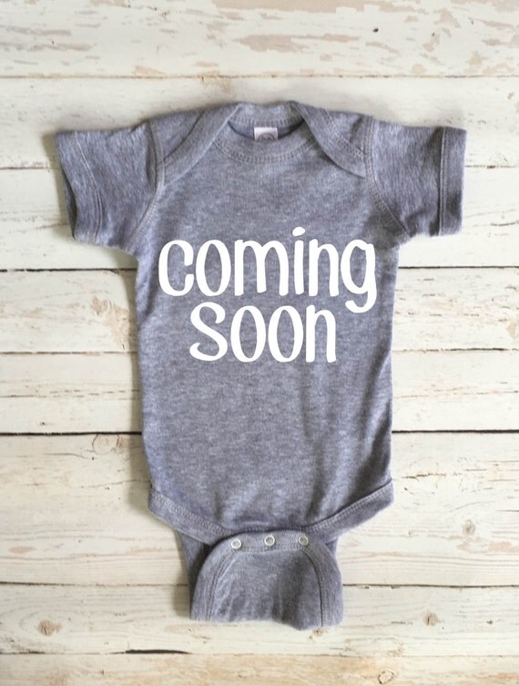 baby announcement clothes