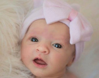 Baby girl hospital outfit, newborn girl hospital hat with bow, baby girl coming home outfit,newborn girl hospital outfit, PINK hospital hat