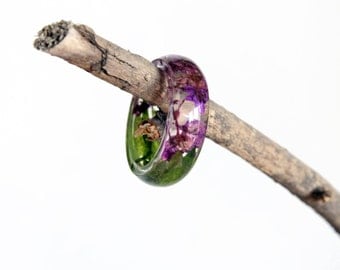 Real Alyssum Flower Ring, Resin Ring, Purple Ring, Resin Jewelry, Nature Ring, Flower Jewelry, Flower Ring, Fairy Ring, Pressed Flowers
