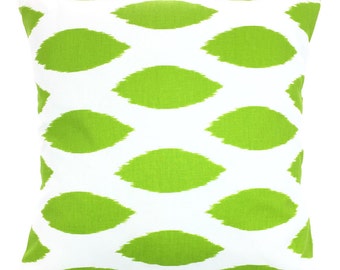 Green White Ikat Pillow Cover, Decorative Throw Pillows, Cushions, Lime Green White Ikat Chipper Pillow Couch Bed Sofa Pillows ALL SIZES