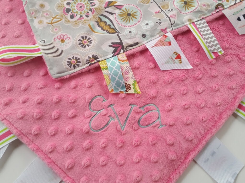 DIY Crinkly, Tag (taggie) Busy Blanket for Baby Tutorial ...