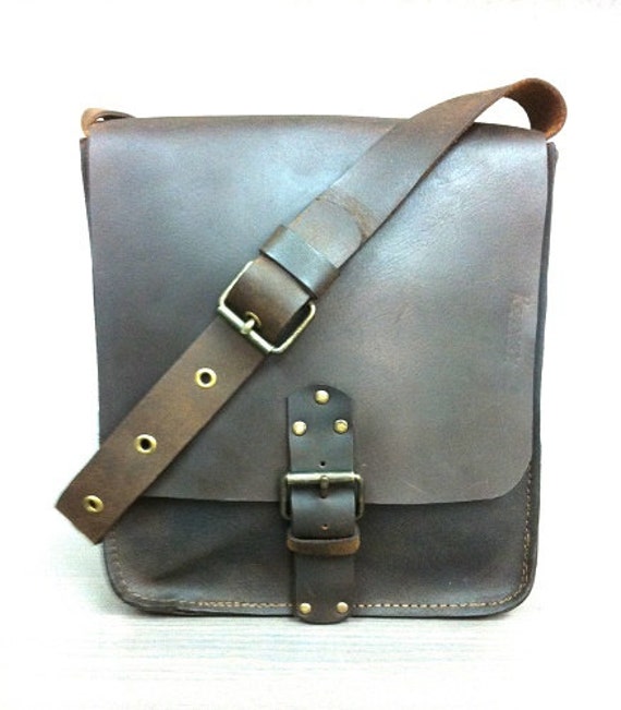 brown distressed leather messenger bag