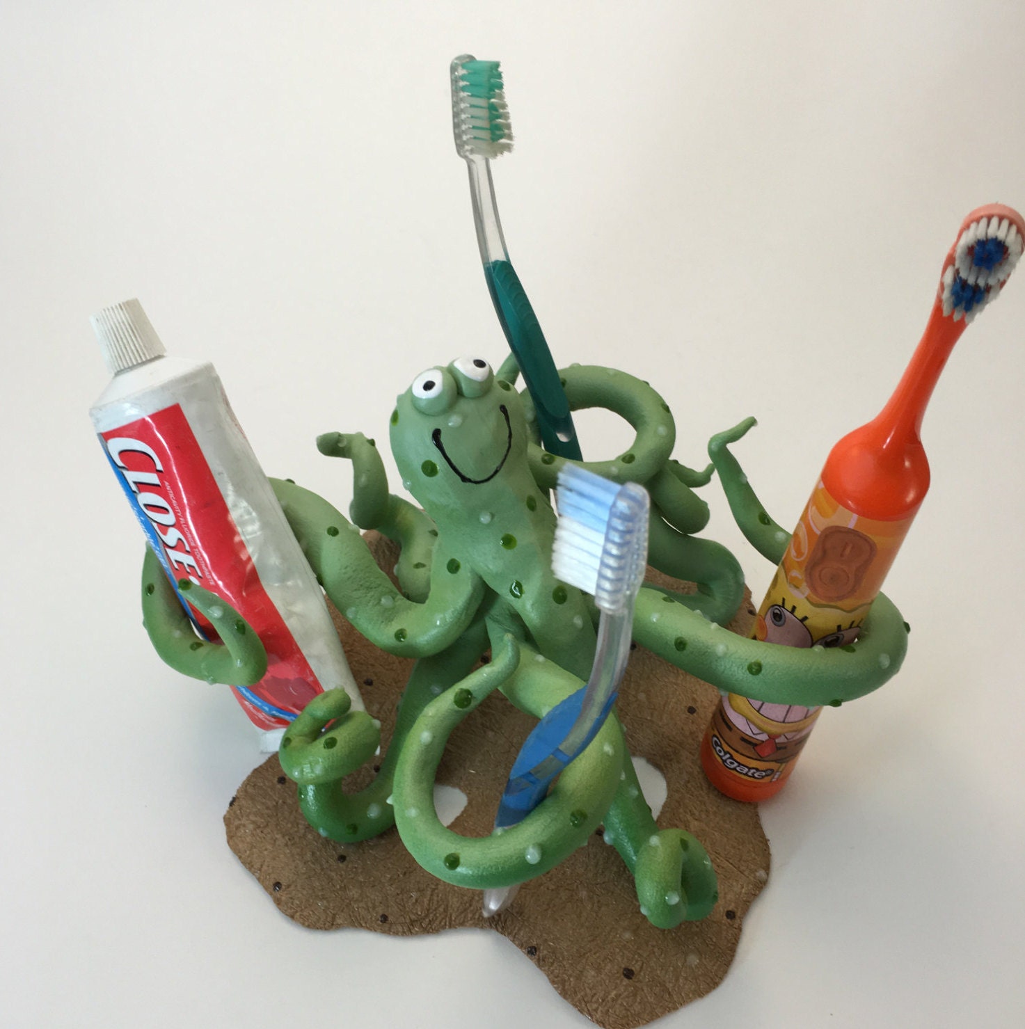 Octopus Kids Toothbrush Holder Ocean Aquarium by PondScumCeramics