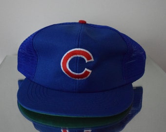 red white and blue cubs hat