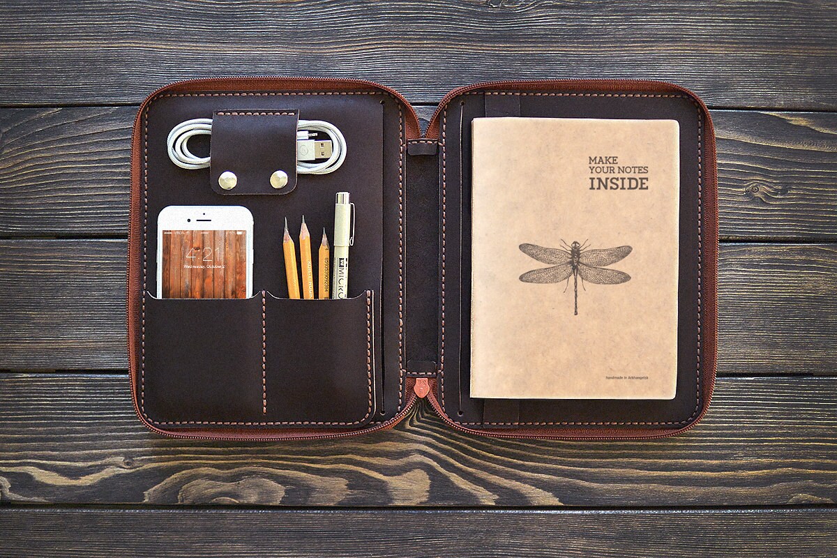iPad mini Leather case. Zipper leather folio. Handmade iPad