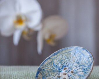 Ceramic soap dish with botanical ornament, clay soap dish, bathroom accessory